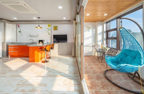 Irun-myeon Casa | Geoje Marine Castle Spa Pension