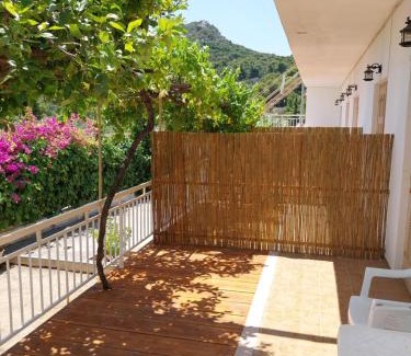 Agia Marina Apartamento | George Apartments