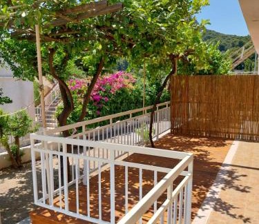 Agia Marina Apartamento | George Apartments