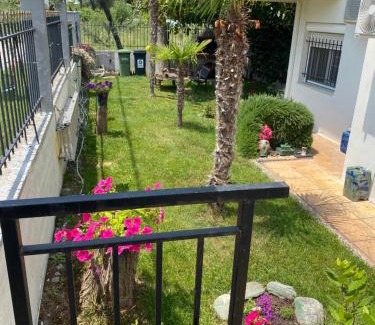 Thermaikos Apartamento | George Garden