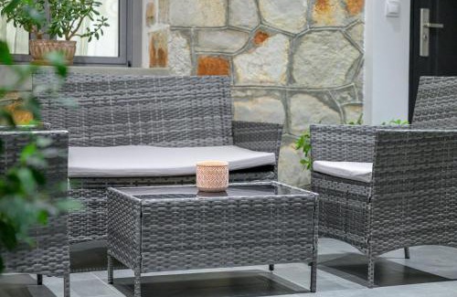 Vonitsa Apartamento | George luxury stone apartment