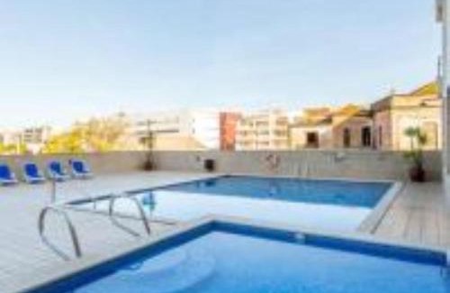 Lagos Apartamento | George's Quinta das Palmeiras, a 2 bedroom apartment in luxury complex, walking distance to town