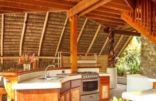 Puerto Jiménez Casa | Georgeous Casa de Playa con Piscina de agua dulce