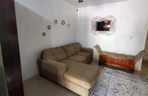 Spanish Town Apartamento | Georgeous