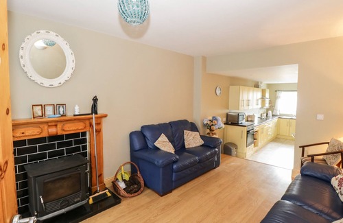 Killala Cabaña | GEORGES STREET, family friendly in Killala, County Mayo