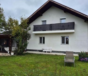 Freilassing Casa | Georgi