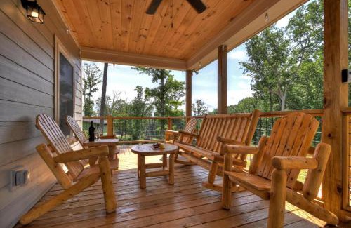 Ellijay Casa | Georgia Peace Chalet