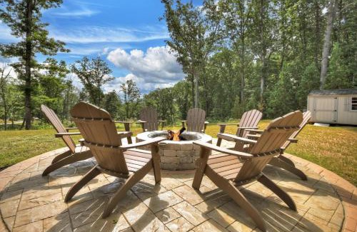 Ellijay Casa | Georgia Peace Chalet