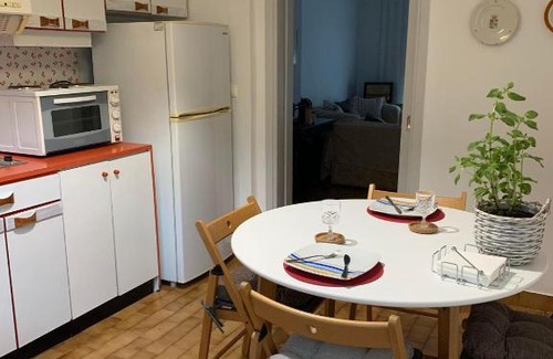 Petaloudes Apartamento | Georgia's House
