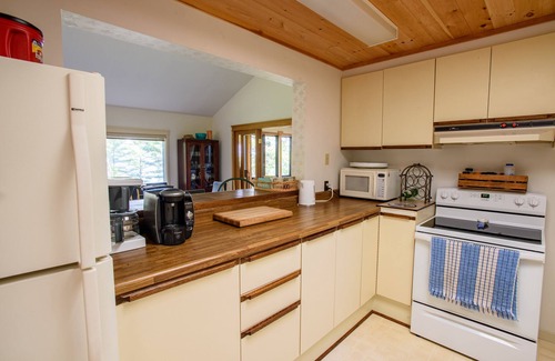 Parry Sound Cabaña | Georgian Bay 30,000 islands Waterfront House private 3.5 acres - Parry Sound