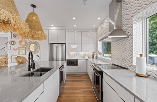 Waubaushene Casa | Georgian Bay Private Modern Escape Near Ski Hill