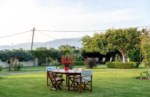Aigialeia Apartamento | Georgias paradise villa and Garden