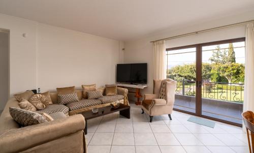 Aigialeia Apartamento | Georgias paradise villa and Garden