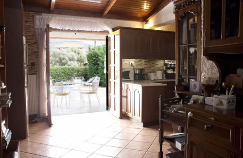 Anavyssos Villa | Georgie's Luxury Villa