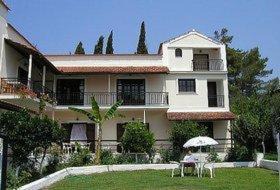 Messonghi Apartamento | Georgina Family Apartments