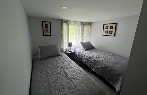 Virginia Cabaña | Georgina Family Cottage - Newly Renovated