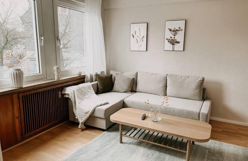 Frohnhausen Apartamento | Geräumig, zentral, Messe nah! BE1R