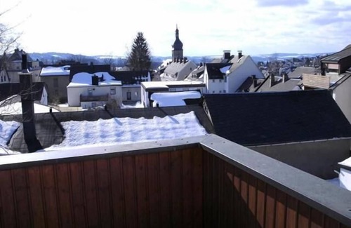 Schwarzenbach am Wald Apartamento | Geräumige 92qm Ferienwohnung mit top ausgestatteter Küche