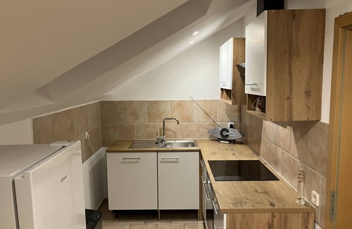 Hepberg Apartamento | Geräumige Ferienwohnung in Ruhiger Lage Nahe Ingolstadt