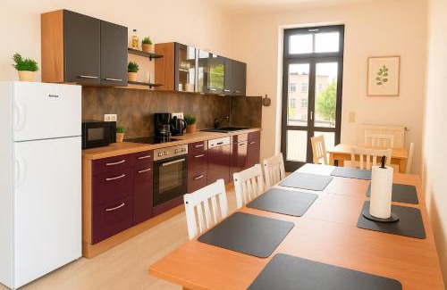 Chemnitz Apartamento | Geräumiges Apartment mit Balkon & 2 Parkplätze
