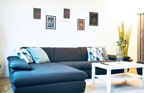 Wolfsburg Apartamento | Geräumiges Wohnen für 7 Personen- Parkplatz- Waschmaschine- 3 Schlafzimmer