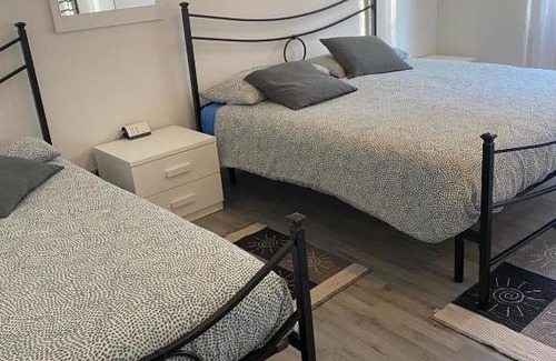 Lezzeno Apartamento | Gere house