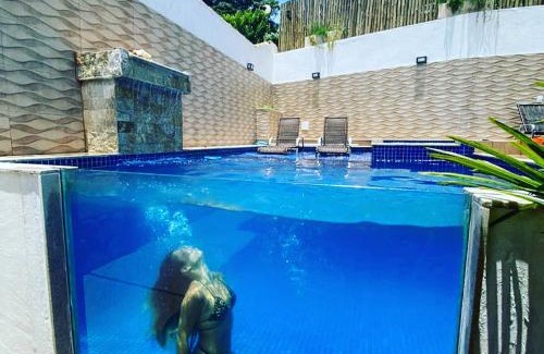 Alto de Buzios Casa | Geribá - piscina de vidro com hidromassagem - 12 pessoas