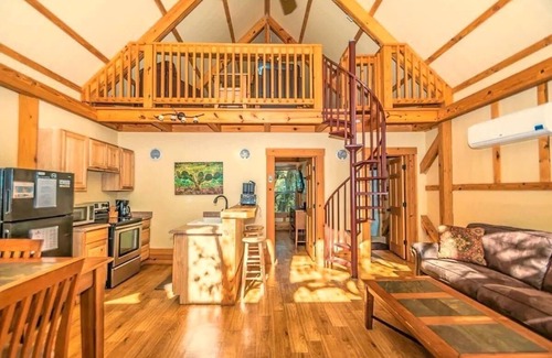 Seguin Casa | Geronimo Creek Retreat