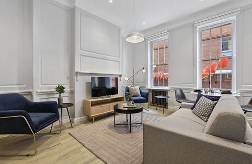 Chinatown Apartamento | Gerrard Place by Aeria Apartments