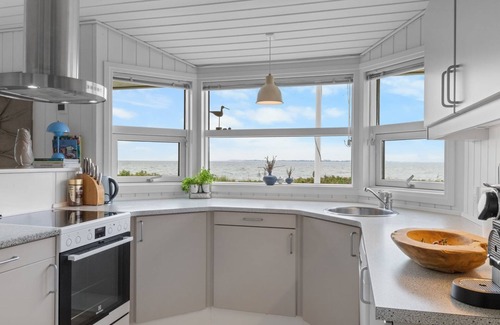 Næs Casa | "Gertje" - 20m from the sea by Interhome