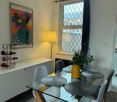 Thatto Heath Apartamento | Gertrude house