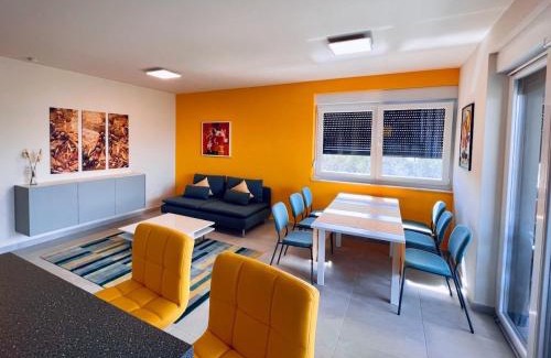 Maslenica Apartamento | Geschmacksvolle Ferienwohnung mit Pool nur 60 m vom Strand für bis 5 Personen