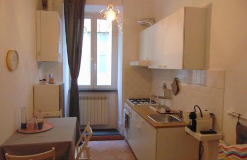 Sant' Ambrogio Apartamento | Gessi Charming Apartments