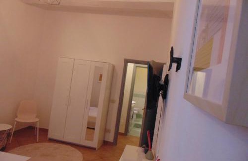 Sant' Ambrogio Apartamento | Gessi Charming Apartments