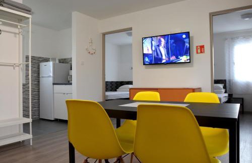 Tiszaalpar Apartamento | Gesztenyés Apartmanház Tiszaalpár