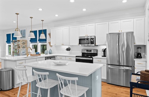 Laurel Grove Casa | Get A Free Night! Charming Home With 6 Seat Golf Cart! Grill*Patio/Outdoor Space