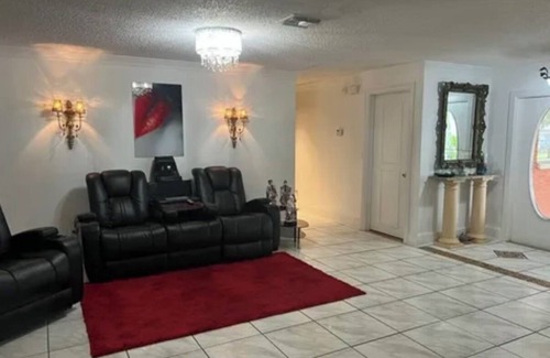 Joel Casa | Get away to this quite single family home in Lehigh acres