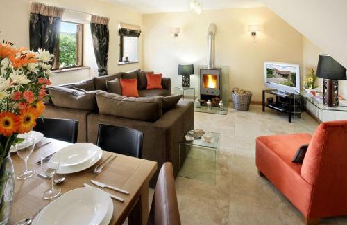 Cinderford Casa | Get-Togethers with function room