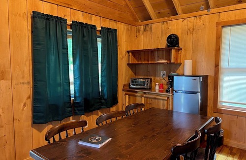 Belfast Cabina | :)Getaway Log Cabin+ComfyBeds & Electric #1