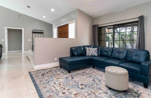 Greenview Shores Casa | Getaway on Kingsway