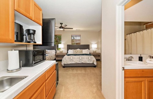 Indio Casa | Getaway: sleeps 8 option for 16