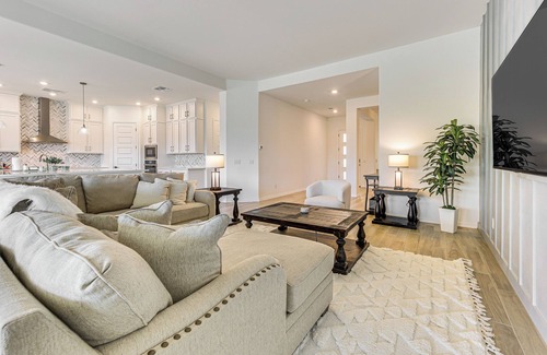Avondale Casa | Getaway w/ Fenced Yard: 4 Mi to Phoenix Raceway