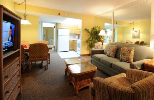 Destin Condominio | Getaways at Destin Holiday Beach Resort
