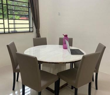 Sungai Jan Casa | GEYI HOMESTAY