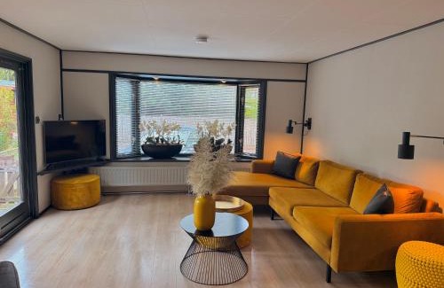 Erm Casa | Gezellig chalet met 2 slaapkamers aan bosrand