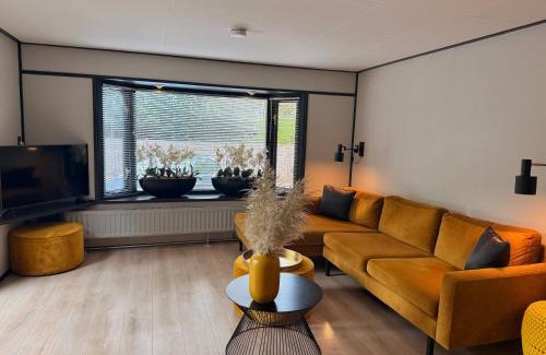 Erm Casa | Gezellig chalet met 2 slaapkamers aan bosrand