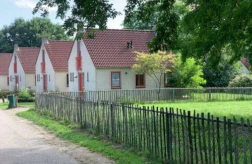 Ewijk Apartamento | Gezellig huis op park, arbeiders niet toegestaan!