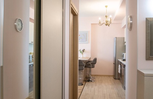 Saburtalo Apartamento | GG Home - 2BR Spacious Getaway with fantastic view