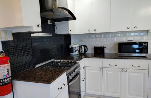 Mambajao Casa | GH-Spacious 6-bedrooms -12PAX360Views,peaceful Across White Is.&near by airport
