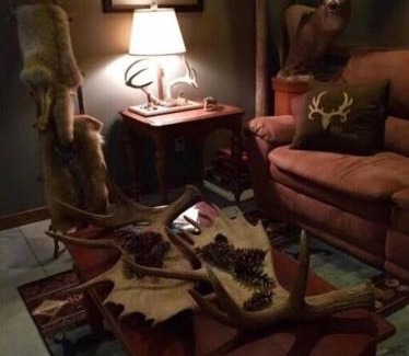 Chandlerville Casa | Ghost Hollow Lodge